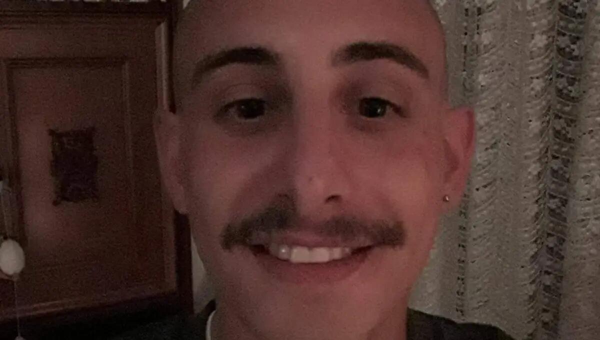 Schianto contro il palo con l'auto: morto Michele Marangoni - 