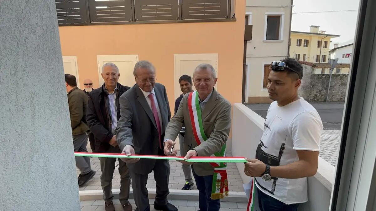 Maniago: inaugurati 2 nuovi appartamenti Ater Pordenone, grande attenzione al risparmio energetico - 