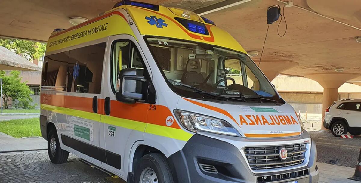 Travolto in bicicletta da un'auto a Udine: grave 50enne - 