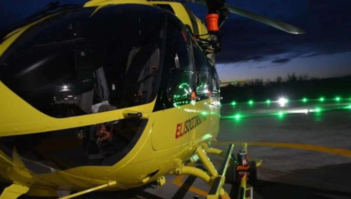 Latisana, sbanda con l'auto e finisce ruote all'aria: 4 feriti - 