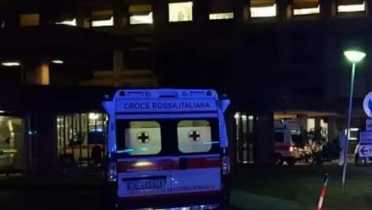 Palazzolo dello Stella, sbanda e finisce con l'auto nel fossato: ferita 60enne - 