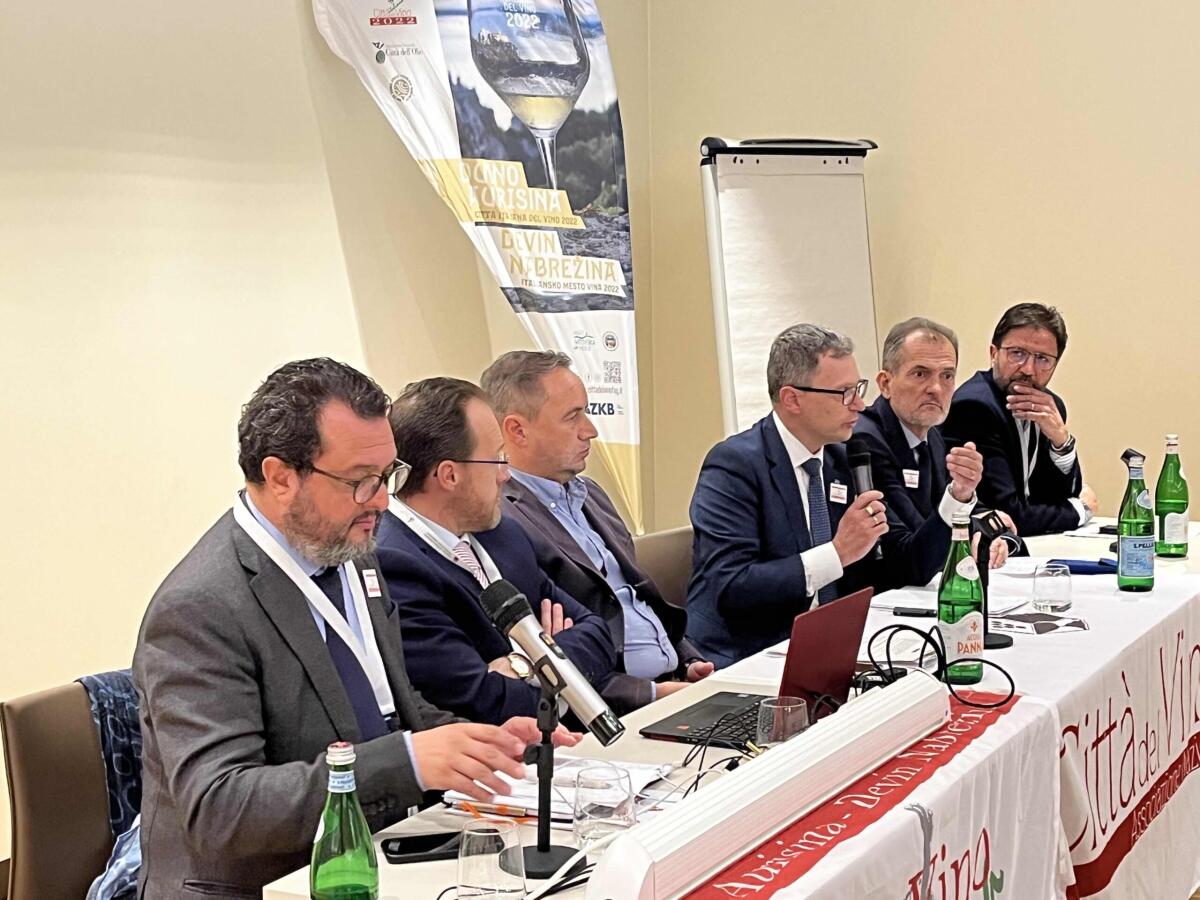 Il progetto Obiettivo Agenda 2030 ha aperto la convention 2022 delle città del vino a Duino Aurisina - 