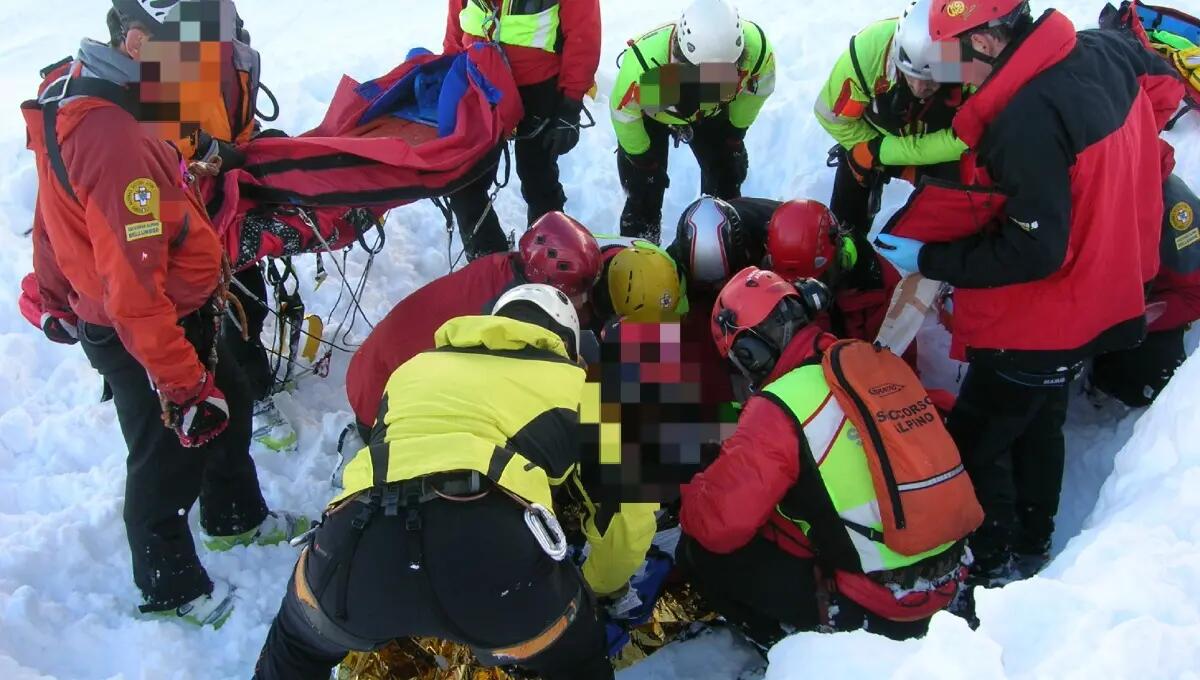 Zoncolan, brutta caduta sullo snowboard: 23enne ferito gravemente - 