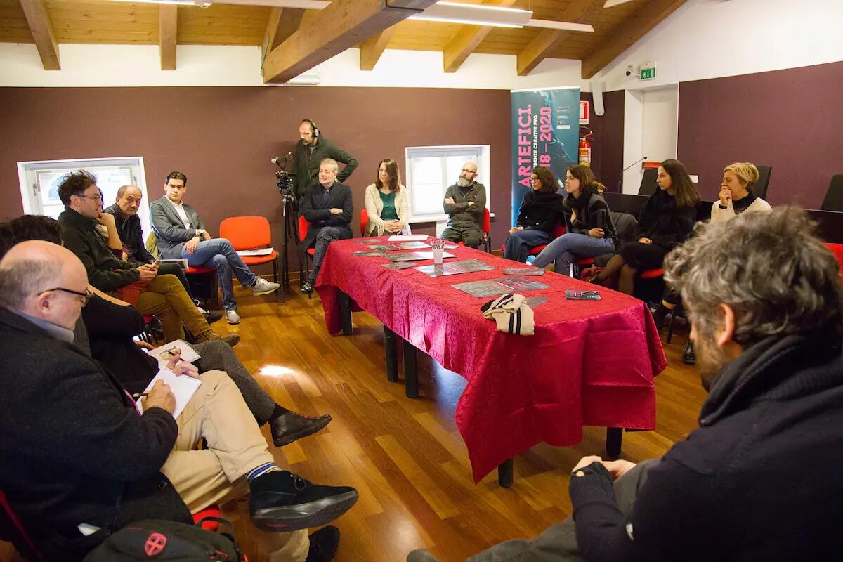 Sinapsi: un’occasione di scambio tra artisti, territorio, sistema teatrale e istituzioni - 