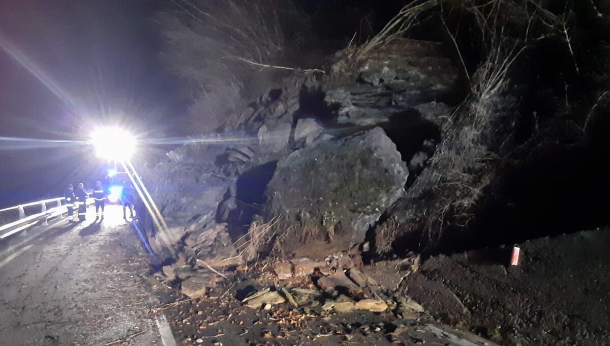 Frana nella notte: isolata Forni Avoltri, Sappada raggiungibile dal Cadore -