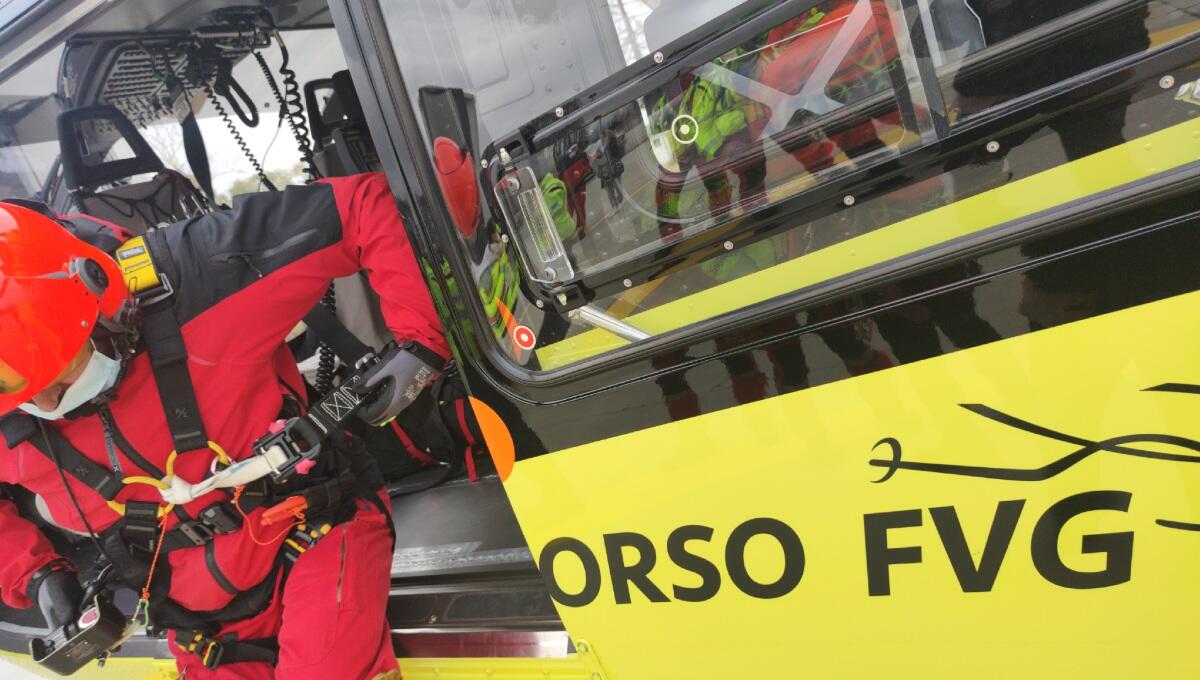 Spilimbergo, violento scontro tra auto e Tir: 49enne gravissima - 