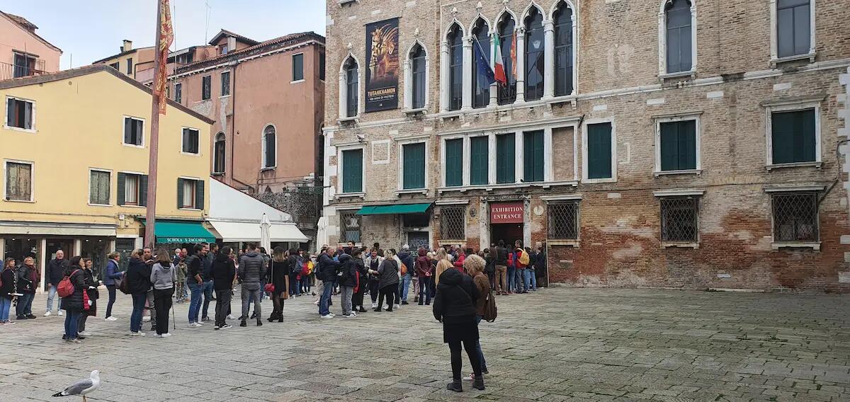 A Venezia continua l'egittomania: 65.000 visitatori in sei settimane alla mostra "Tutankhamon, 100 anni di misteri". - 