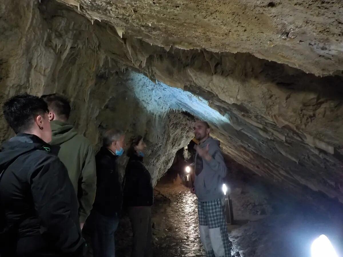 Ricerca di personale alle Grotte di Villanova, per far fronte al forte incremento di visitatori - 