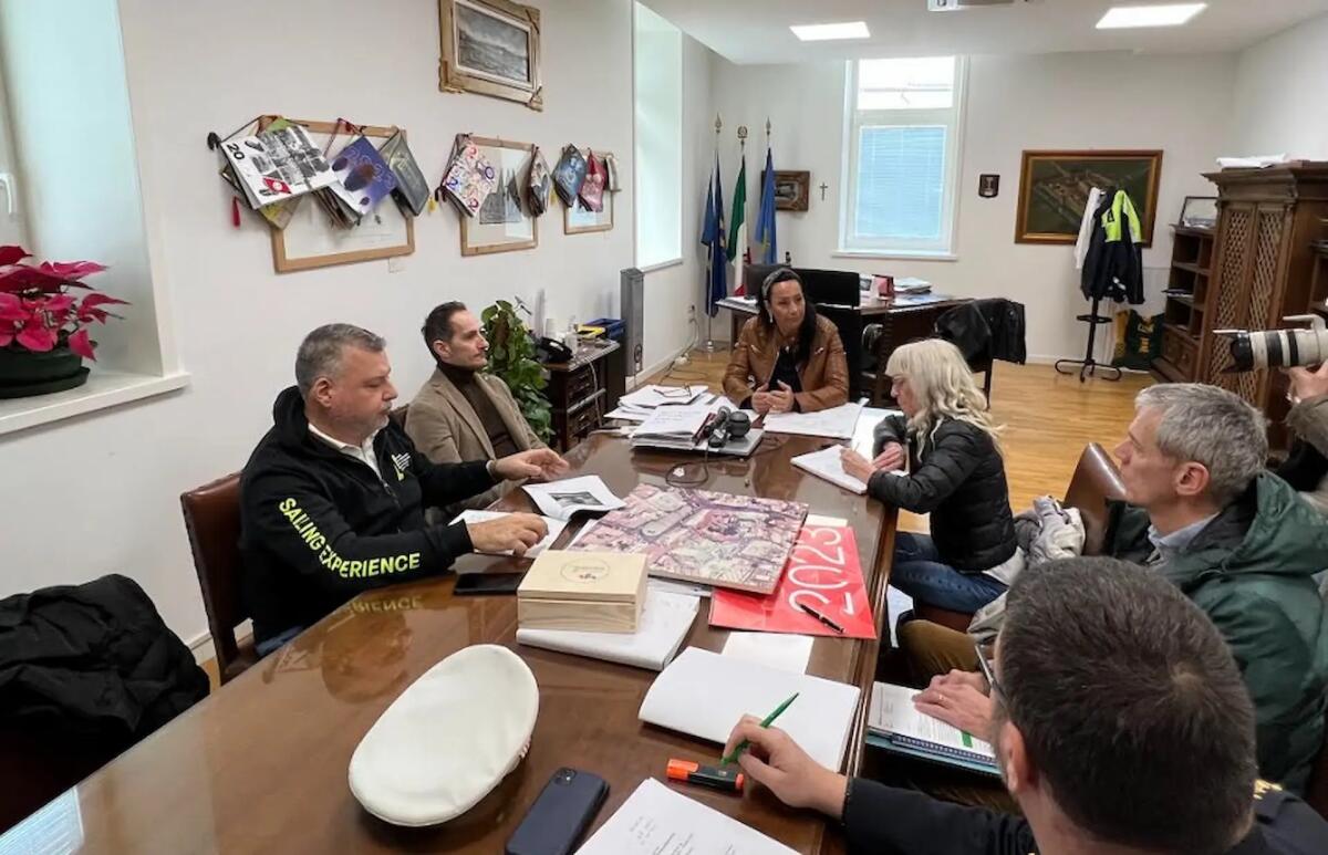 A Monfalcone edifici scolastici più protetti: 12 sistemi di sorveglianza per la sicurezza dei bambini - 