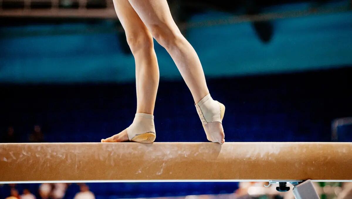 Schiaffo alla "baby ginnasta" per un esercizio sbagliato: allenatrice a processo - 