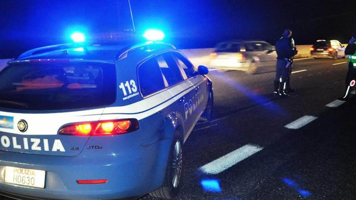 Paura in A4, camion a zig zag: autista ubriaco, tasso alcolemico 5 volte sopra la norma - 