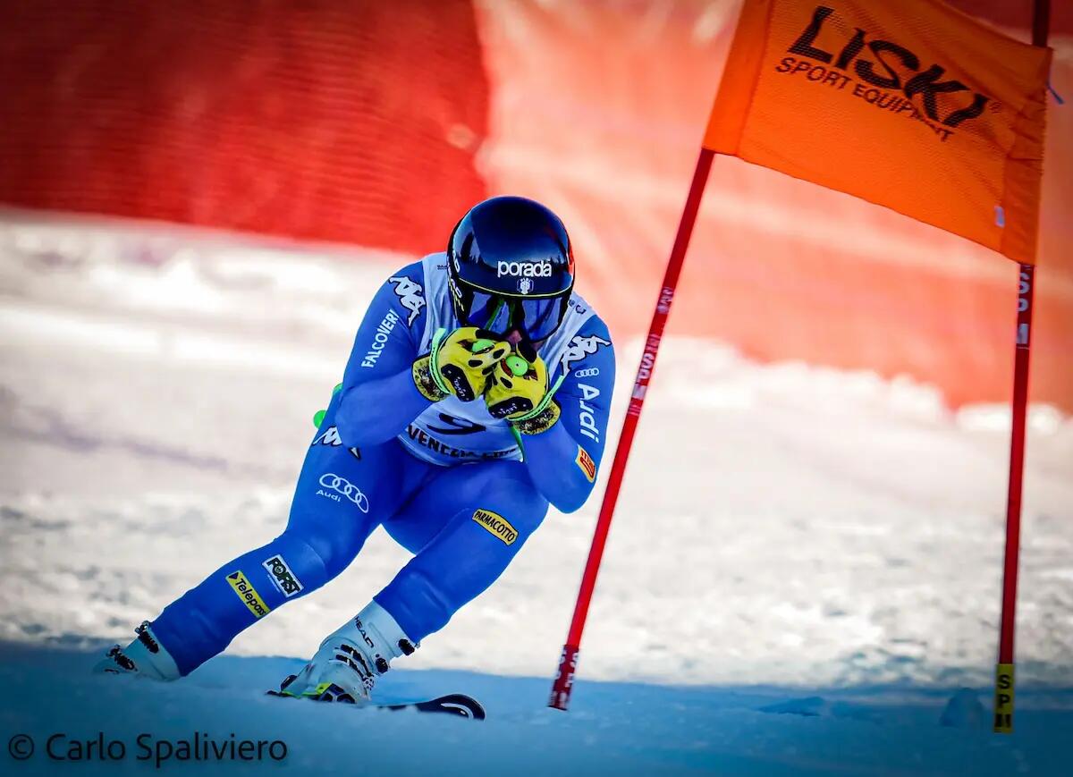 A Sella Nevea la Coppa Europa di sci "indossa" la maglia Rosa del Giro d'Italia 2023 - 
