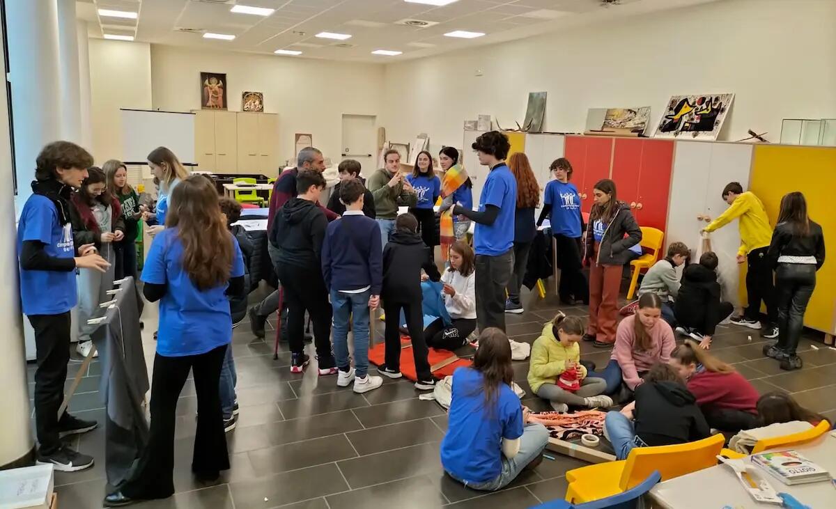 Ai Mug Meetings del Teatro de LiNUTILE appuntamento dedicato alla fotografia per giovani dagli 11 ai 13 anni - 