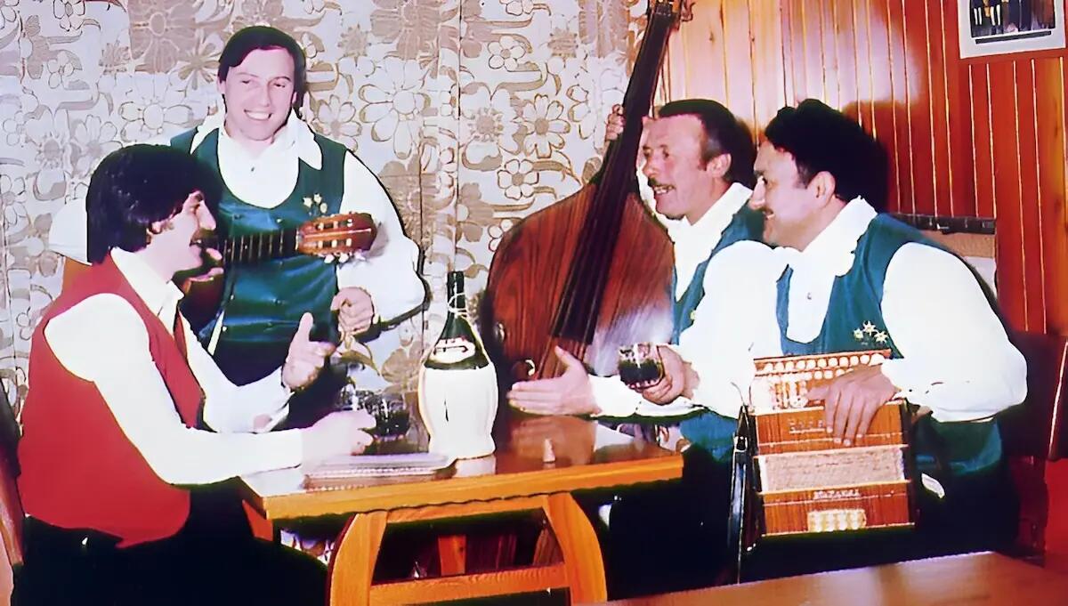 Pakai - esce il libro del "Trio che si è fatto in quattro" di Alessio Screm - 