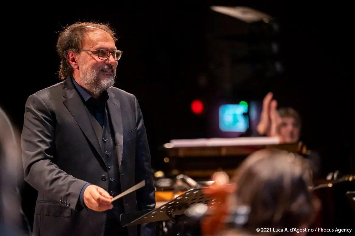 La musica di Valter Sivilotti a Sanremo con un brano originale per gli Sponsortime di Plenitude - 