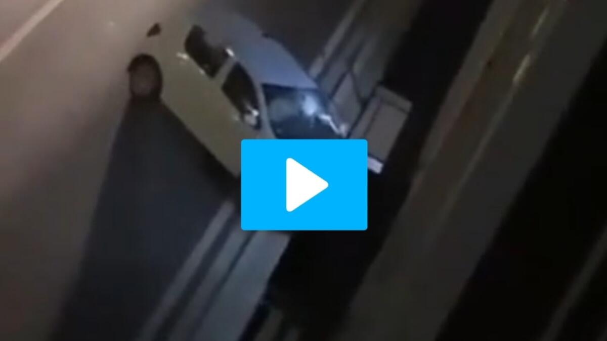 Follia a Latisana, donna piomba con l'auto contro l'abitazione dell'ex compagno - 