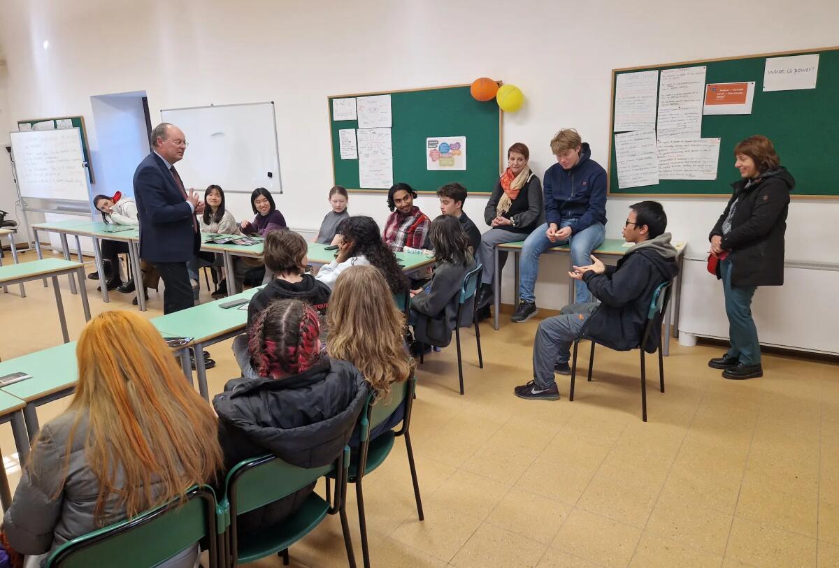 La Scuola Mosaicisti del Friuli si presenta al Collegio del Mondo Unito dell'Adriatico - 