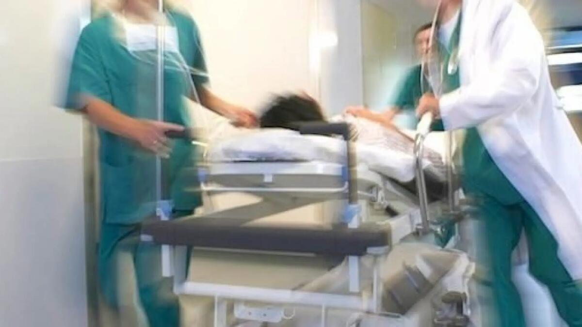 Meningite, 17enne finisce in Rianimazione: 60 persone in profilassi - 