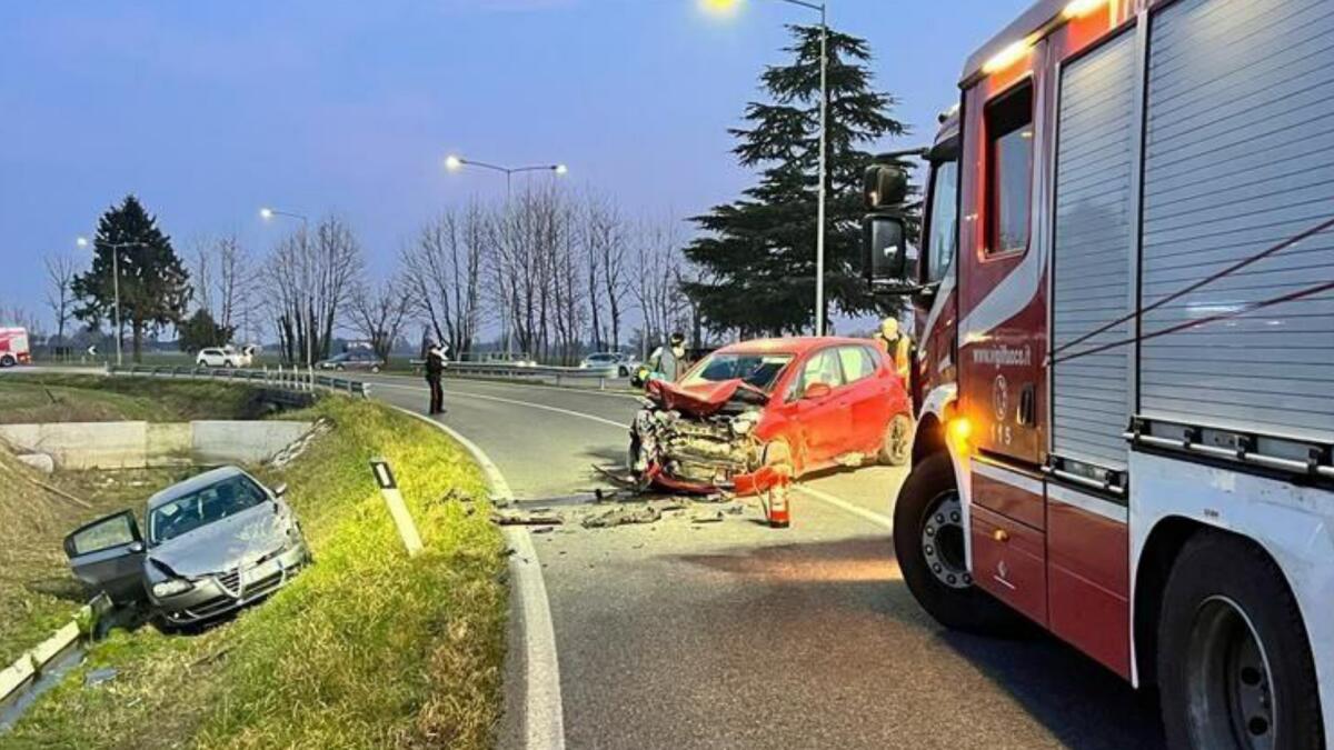 Scontro tra tre auto a San Vito al Tagliamento: 3 feriti - 