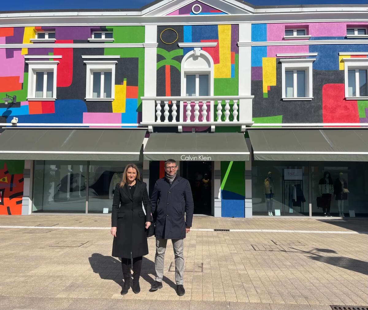 Palmanova Village: presentato il lavoro dello street artist Geometric Bang e i nuovi lavori di restyling - 