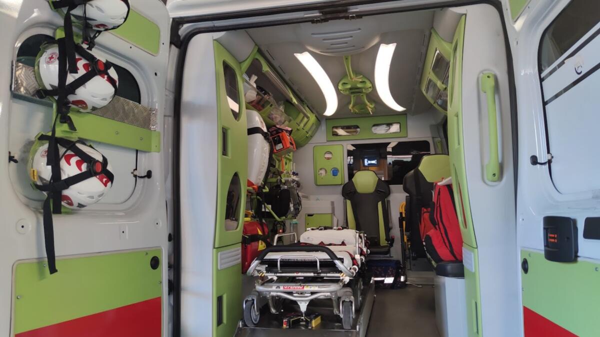 Porcia. In sella alla bici viene urtato da un'auto: ferito un 50enne - 