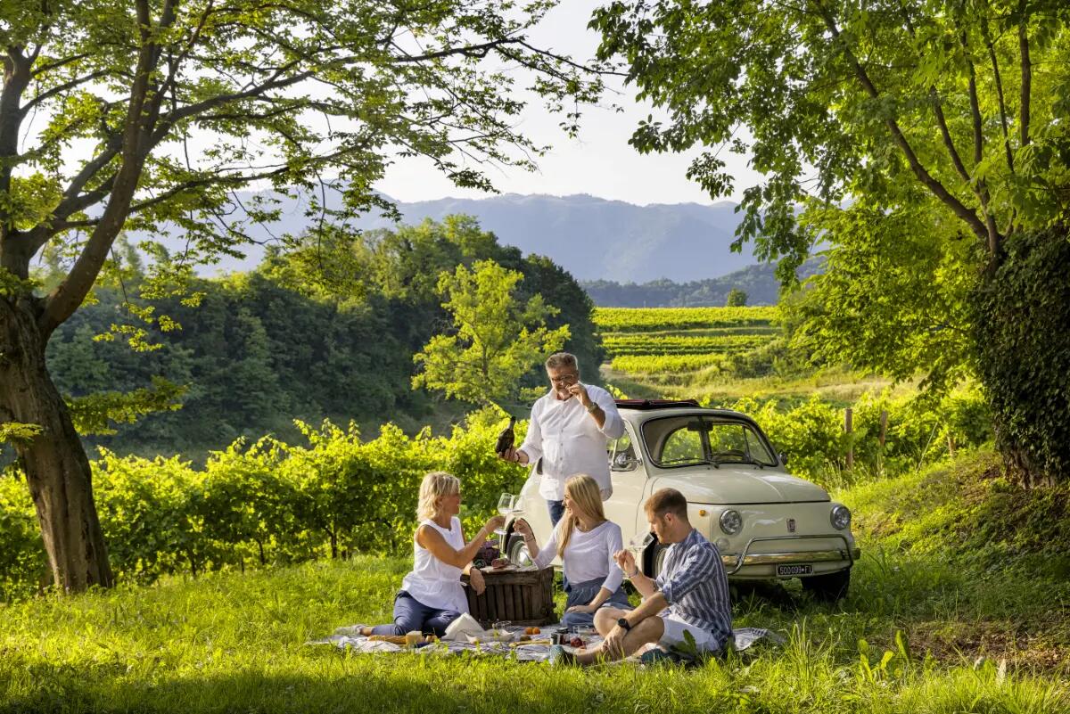 San Pietro di Feletto: Le Manzane, dai vigneti eroici del Cartizze nasce il nuovo Springo Gold - 