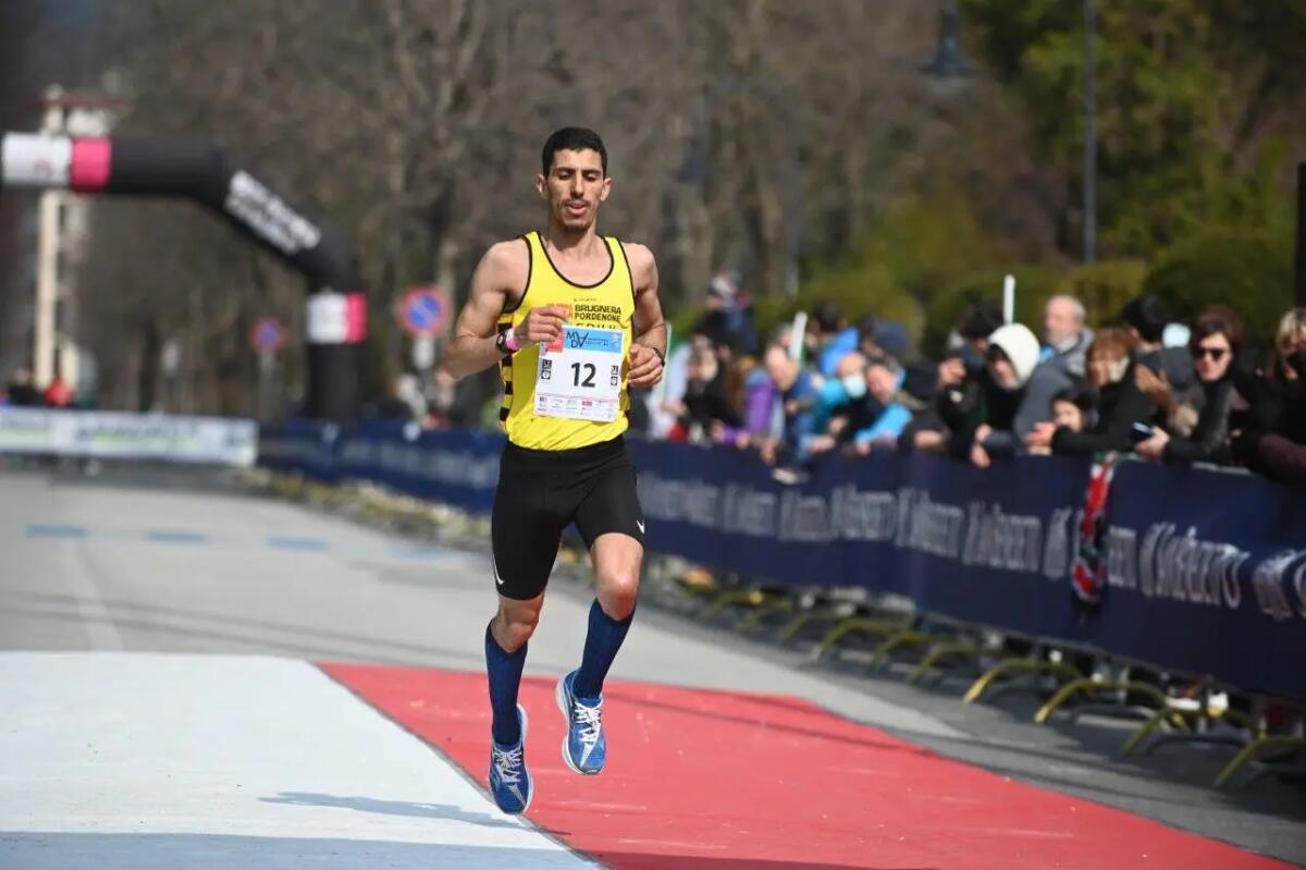 Maratonina della Vittoria, in mille al via Razine e Bamoussa contro il Gambiano Jaiteh - 