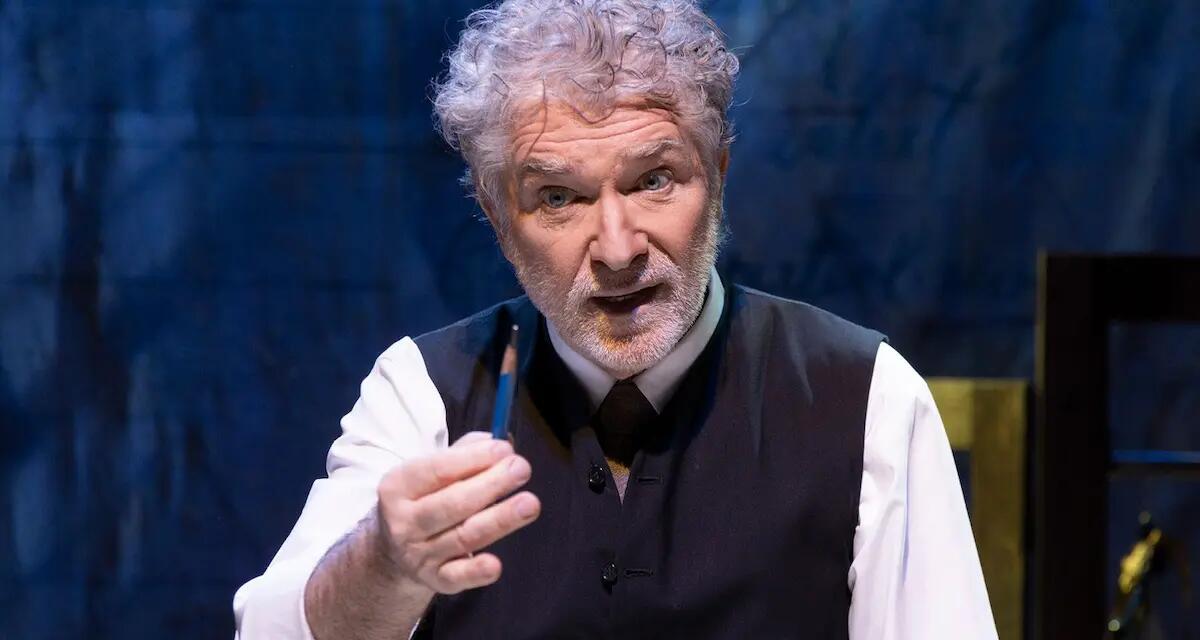 Udine: Gioele Dix omaggia Dino Buzzati con La corsa dietro il vento - 