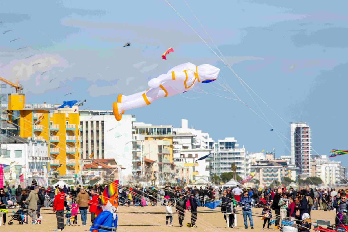 Jesolo Beach &amp; Kite Festival, tre giorni di colori ed emozioni  - 