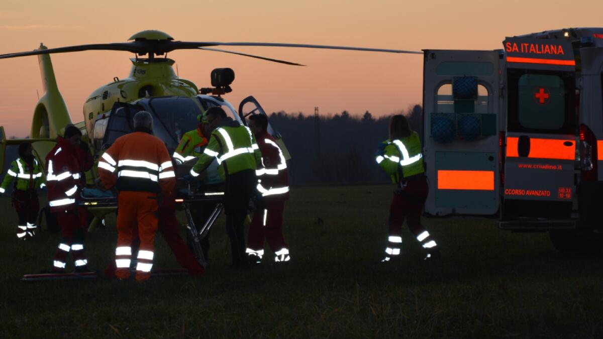 Codroipo, minorenne investita da un'auto e sbalzata per due metri: grave - 