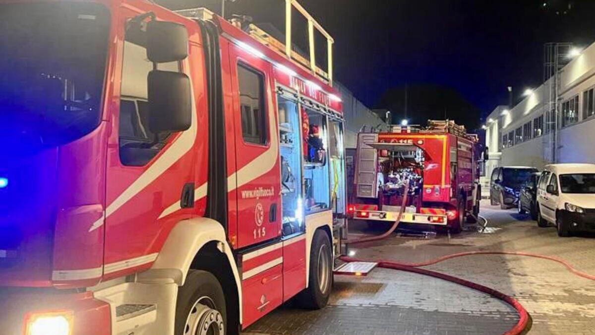 Incendio a Borso del Grappa, l'azienda di gioielli Chrysos divorata dalle fiamme - 