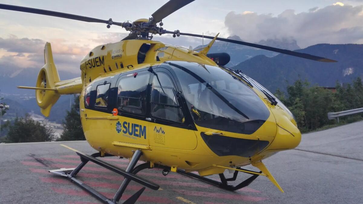 Si accascia a terra davanti al compagno, malore per una 37enne - 