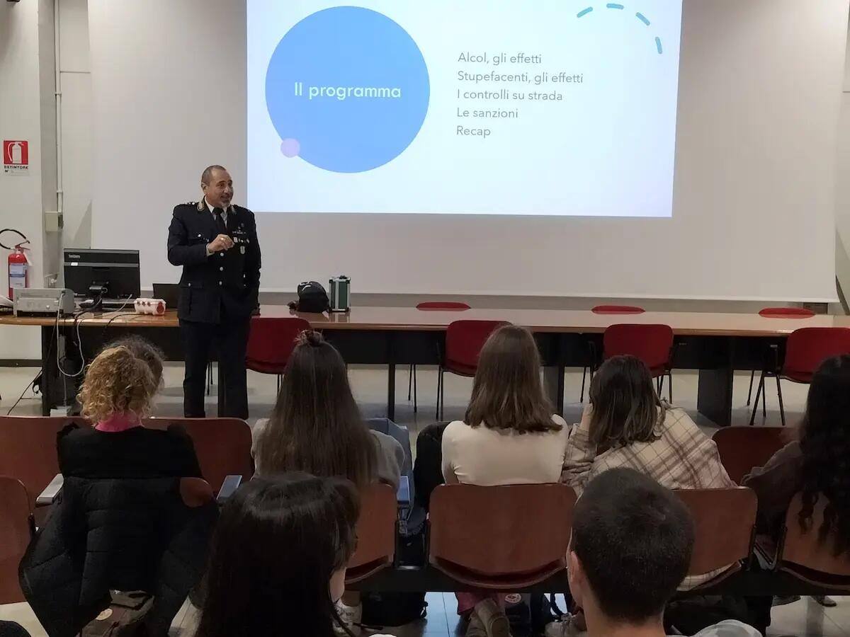 No alla guida sotto l’effetto di droghe, oltre 800 gli studenti coinvolti nel progetto “Vado sul sicuro” - 
