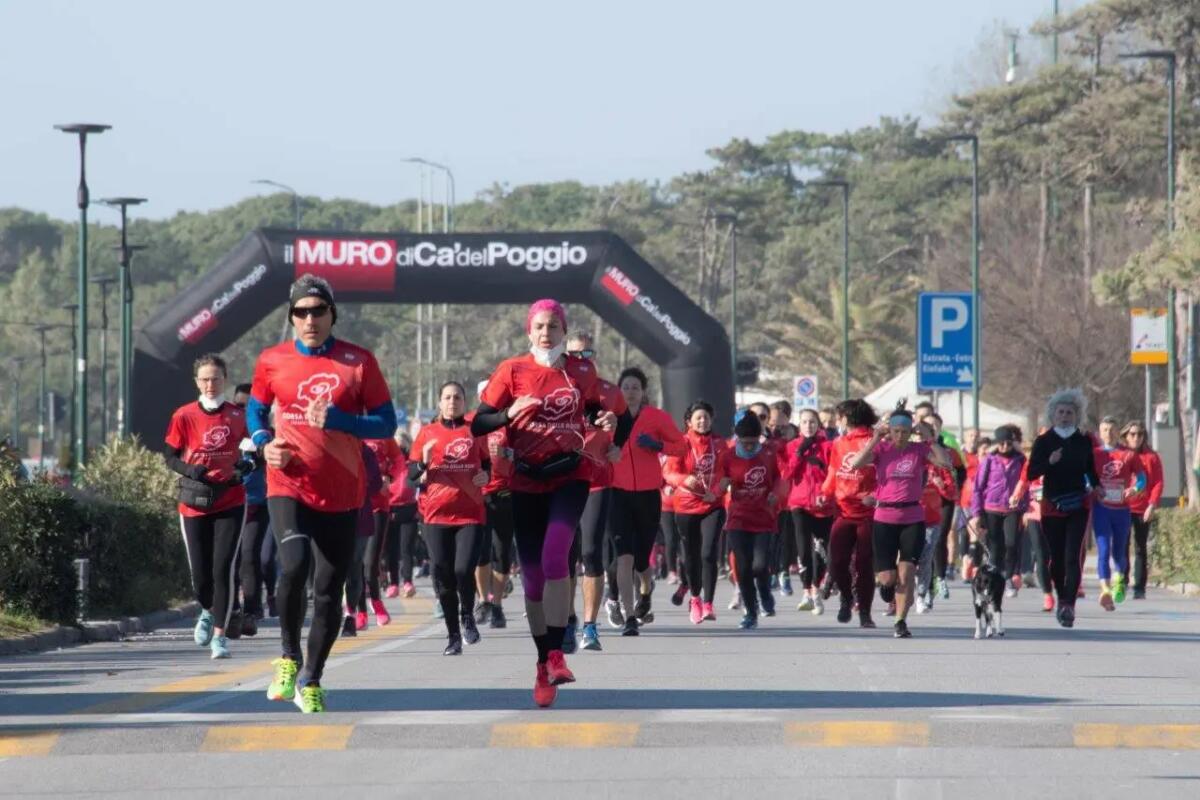 Lignano Sabbiadoro, sport e solidarietà nella domenica della Corsa delle Rose - 