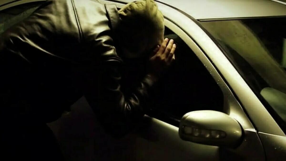 Lignano, bottino di 11 mila euro dall'auto lasciata aperta: spariti i contanti - 