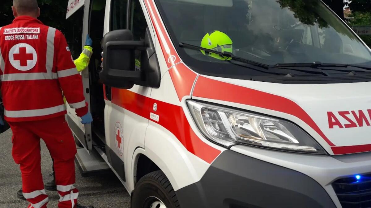 Incidente a Campagna di Maniago, scontro tra 2 auto: un ferito - 