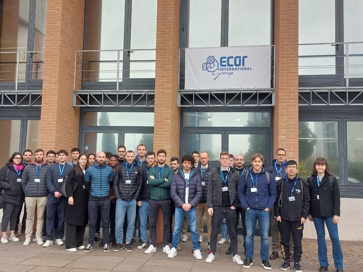 Visita degli studenti universitari a Ecor International per conoscere la ricerca industriale - 