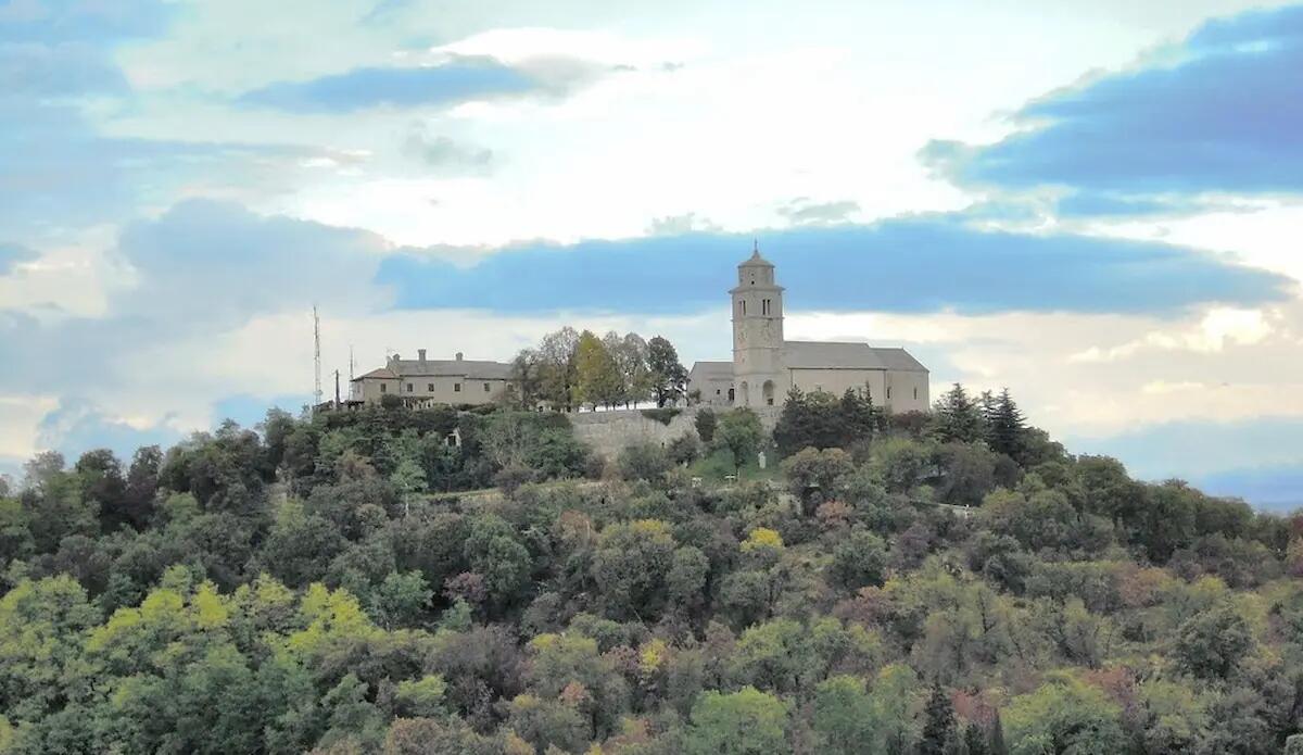 Delegazione Fai di Trieste, alla scoperta del borgo carsico di Monrupino - 