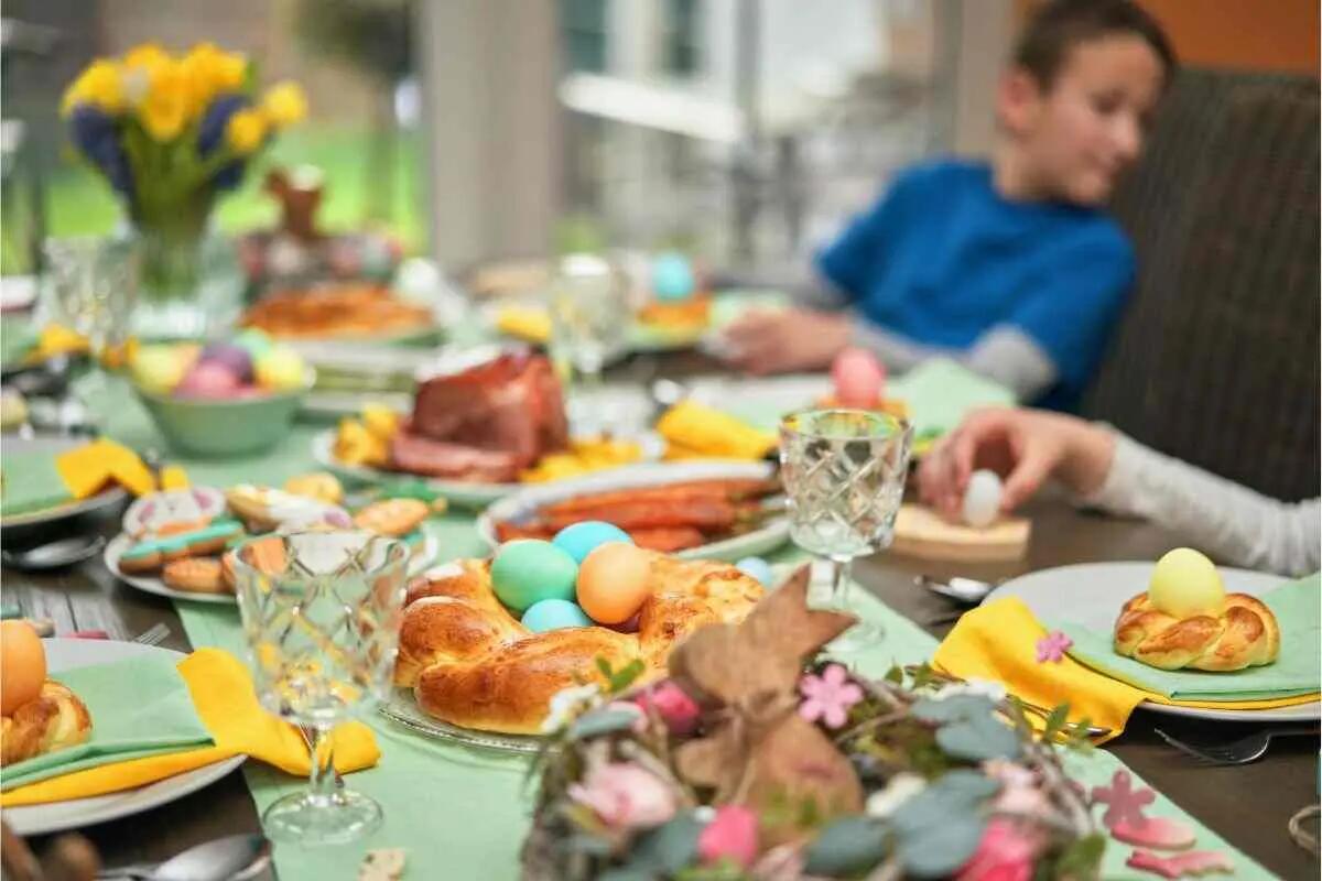 Come gestire lo stress da parenti durante il pranzo di Pasqua: 6 consigli - 