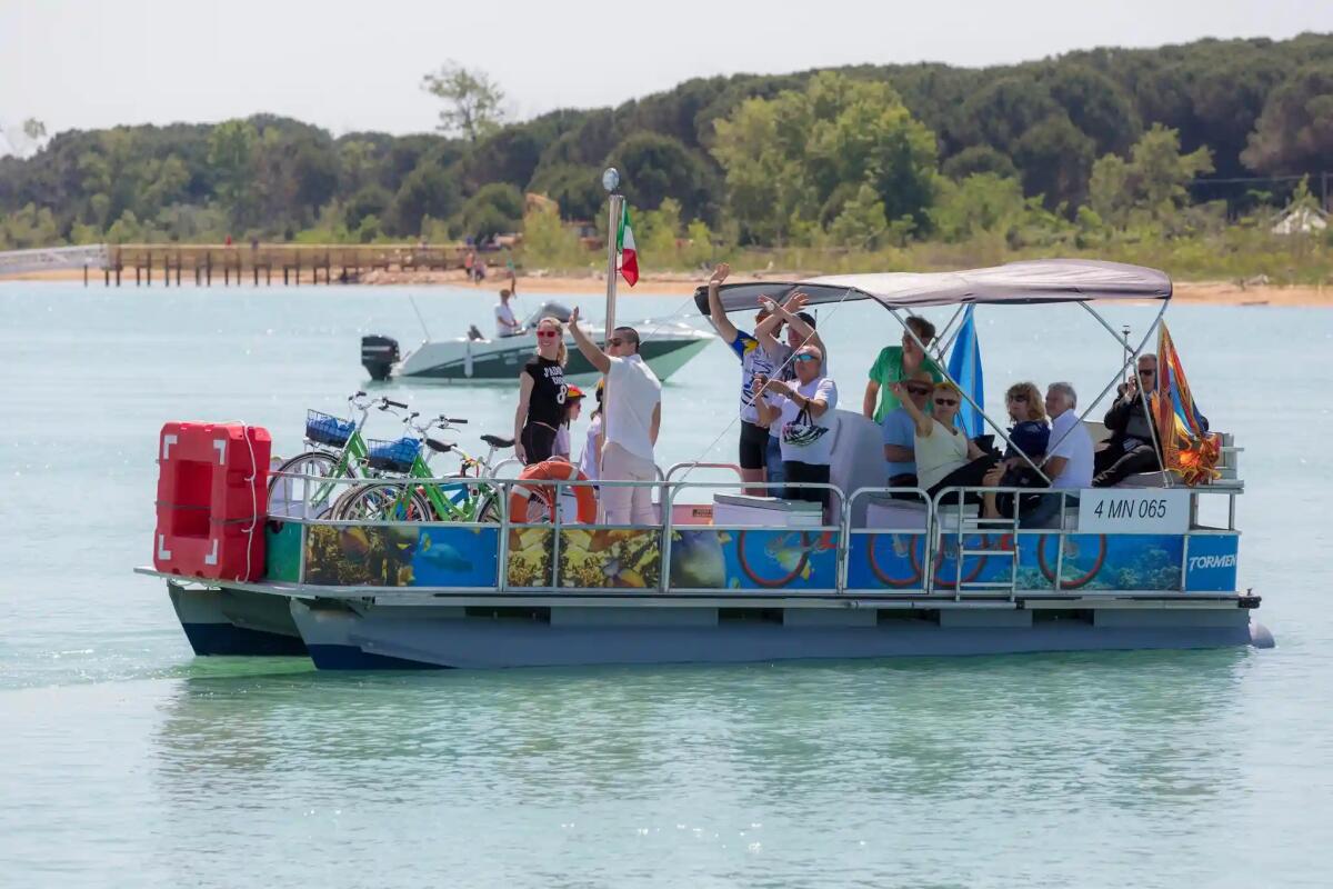 Riparte il passo barca X River tra Lignano e Bibione attraversando il fiume Tagliamento - 