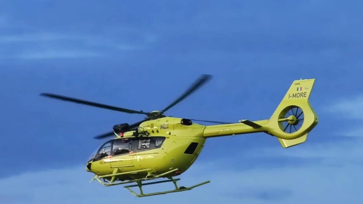 Incidente in A28, tamponamento tra due auto: 2 feriti - 