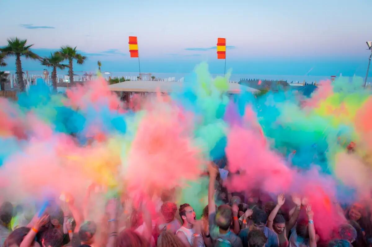 Verona, arriva l’Holi il festival dei colori più famoso d’Italia - 
