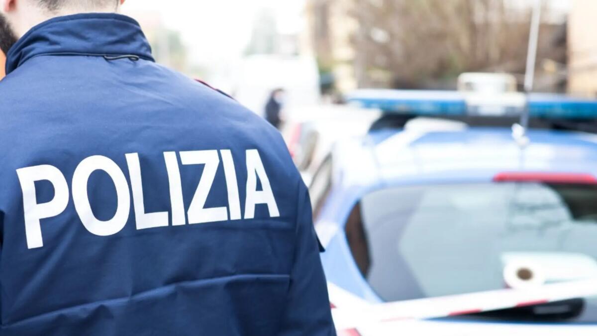 Omicidio a Udine, il senzatetto Luca Tisi trovato morto all'alba: indagini in corso - 