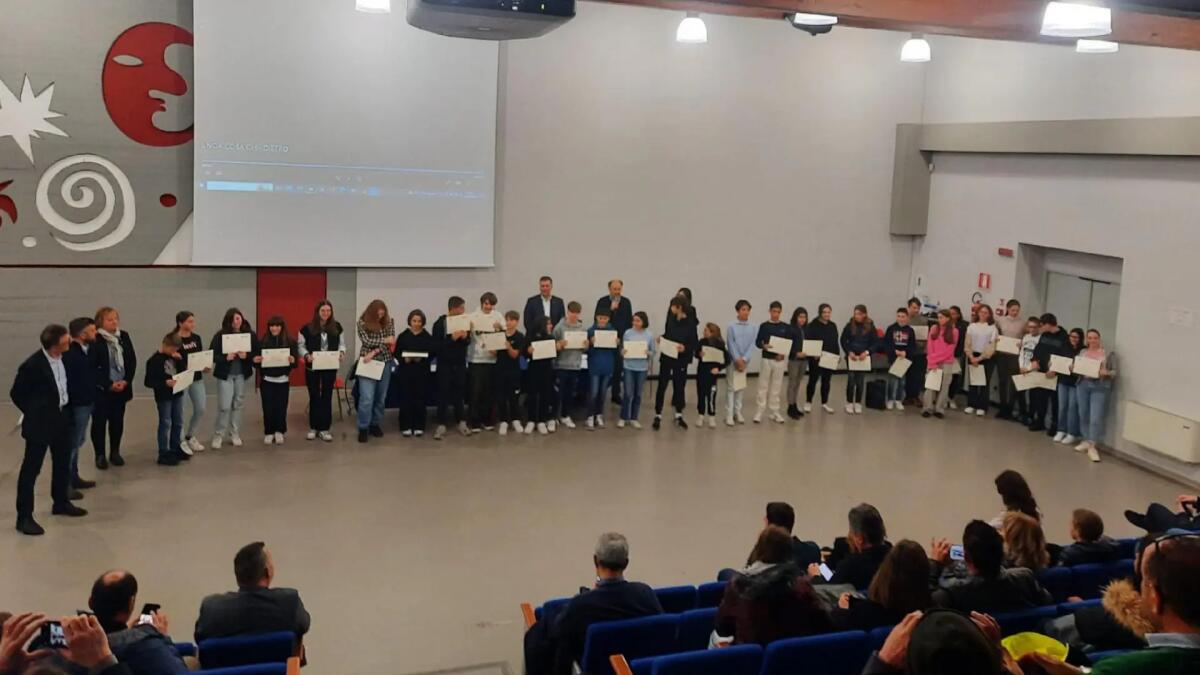 Cadoneghe, consegnati gli attestati a 35 studenti del progetto "Scuola in Azienda" - 