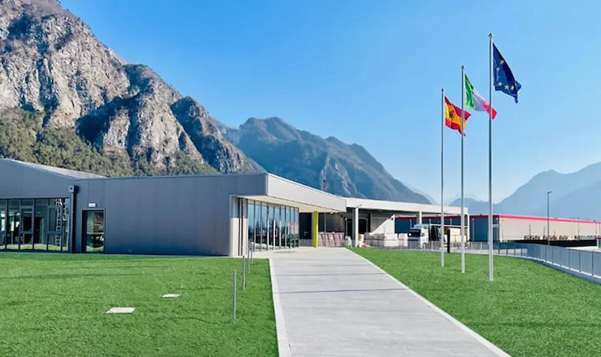 Amaro, Advan l’implantologia odontoiatrica all’avanguardia amplia il suo mercato - 