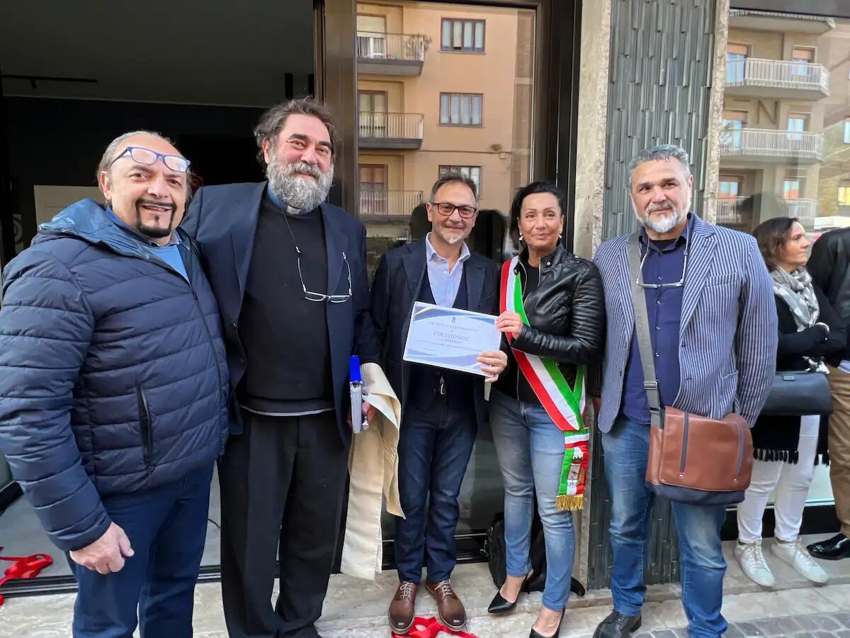 Inaugurate due nuove attività commerciali in centro a Monfalcone - 