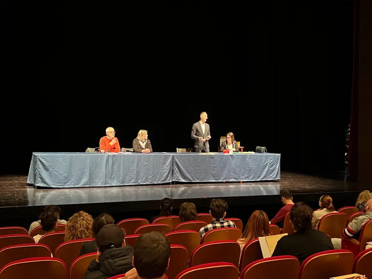 Il Comune di Monfalcone avvia le selezioni per assumere diverse figure professionali - 