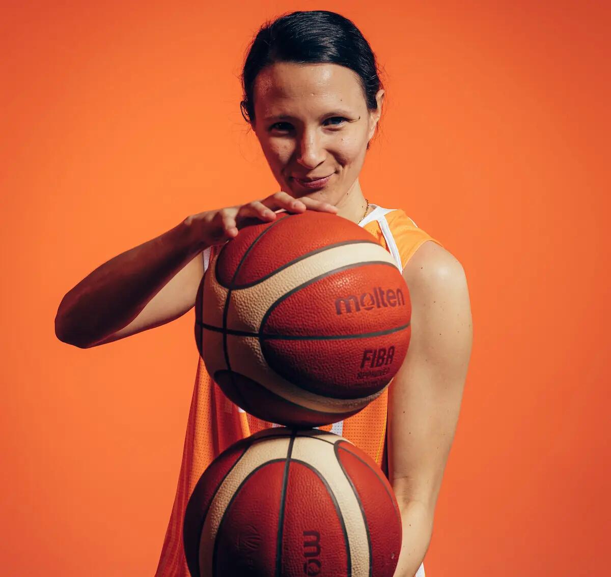 Tarzo, Giorgia Sottana, stella trevigiana del basket, presenta venerdì 26 il suo libro -