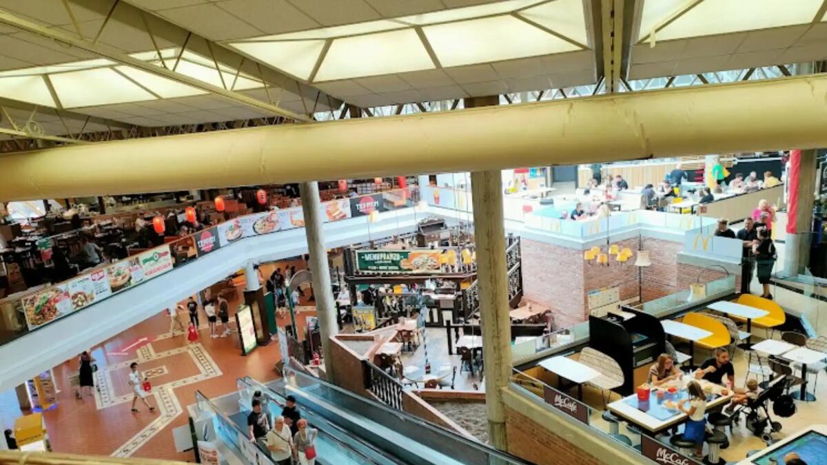 Furto al Città Fiera, ruba quasi 3mila euro dalla cassa del Bar: inseguito ed arrestato 45enne croato -