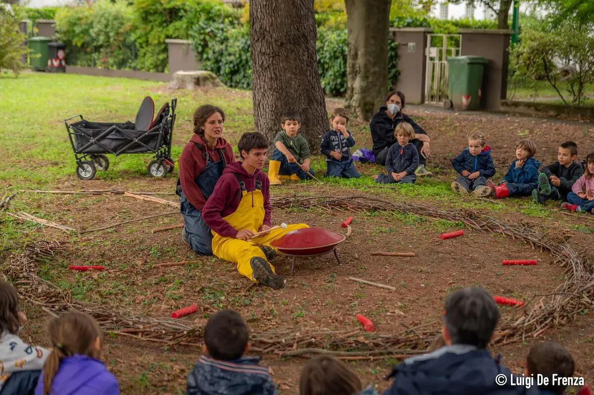 Teatro per 2.000 bambini e ragazzi grazie ad ERT e Comunità di montagna della Carnia - 